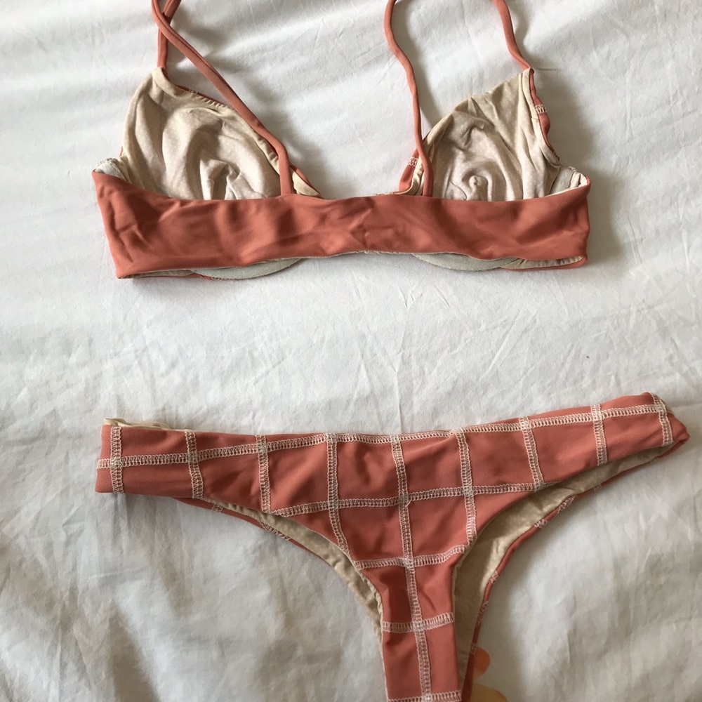 Acacia Papaya Manhattan Set - Picture 4 of 6